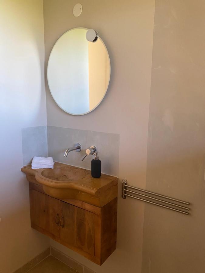 Alatrium Apartment